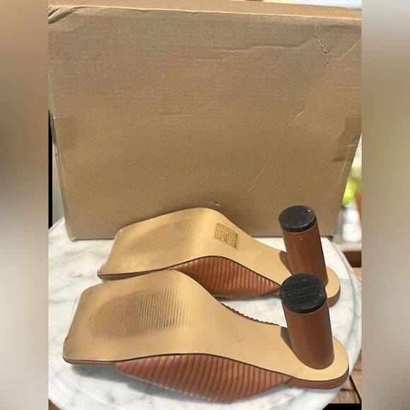 Gorgeous Twist Mule Slide Ribbed Heel Slip-on Square Toe Size 37 - Picture 11 of 16